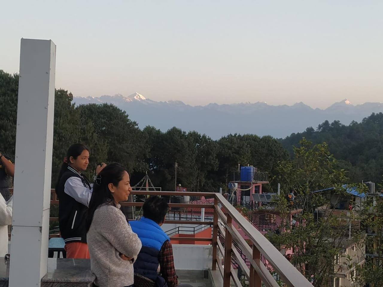 Hotel Himalayan Glacier Нагаркот Экстерьер фото